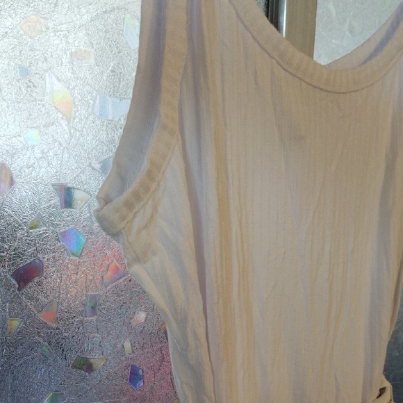 Love Squared High Waist White and Red Shorts - Picture 8 of 9